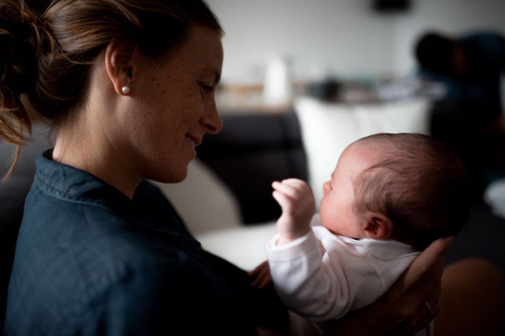 Maman et son nouveau né