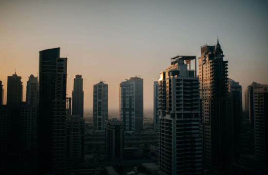 Vue sur les grattes ciel à Dubaï